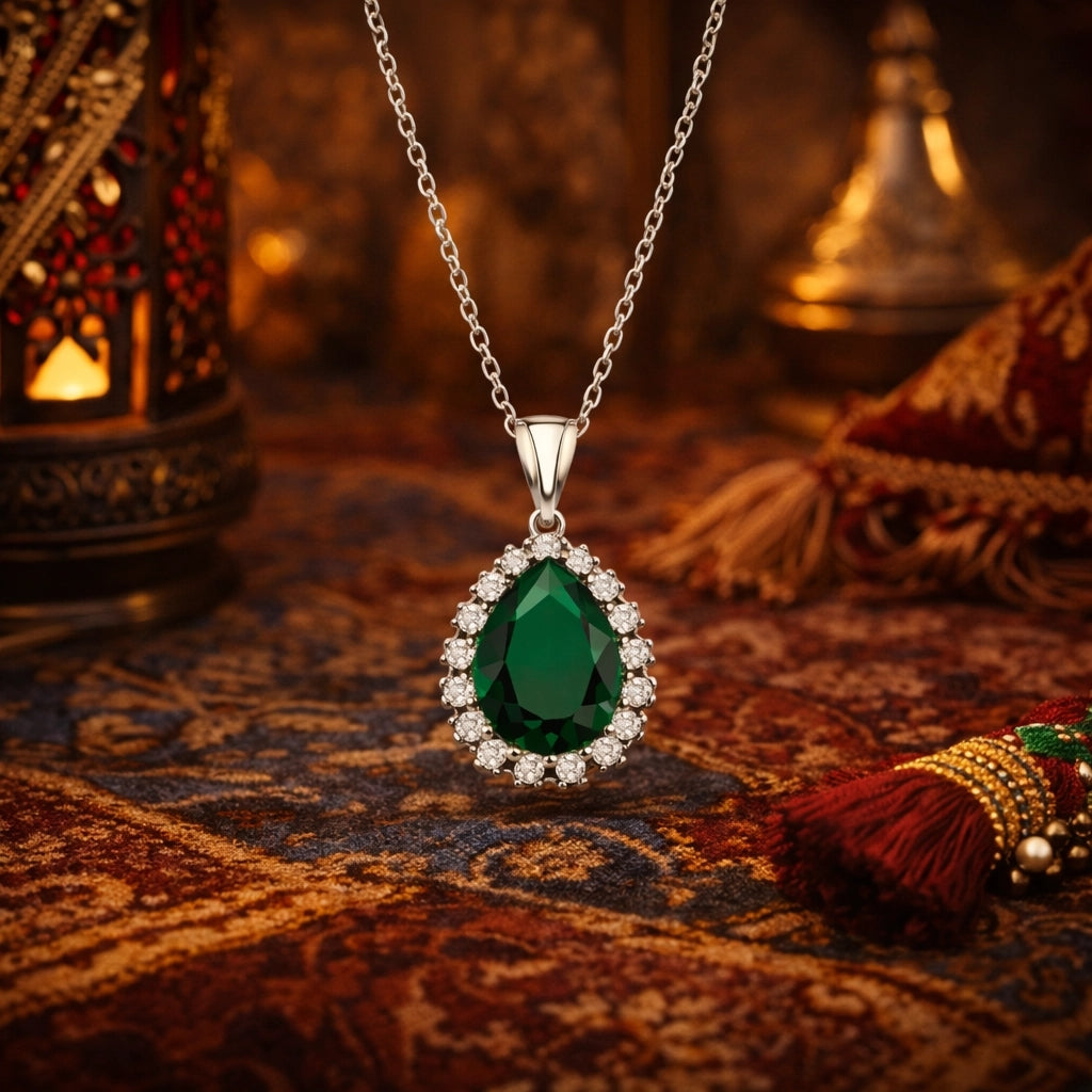 Gümüş Hürrem Sultan Bayan Kolye