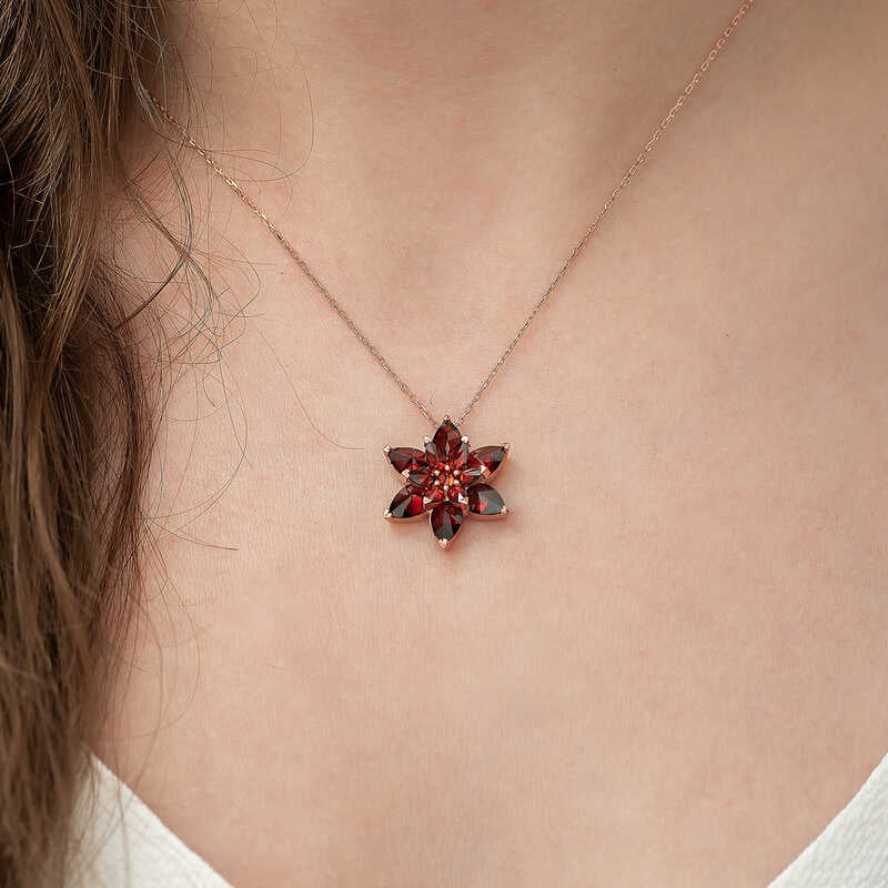 Gümüş Rose Kırmızı Lotus Çiçeği Kolye