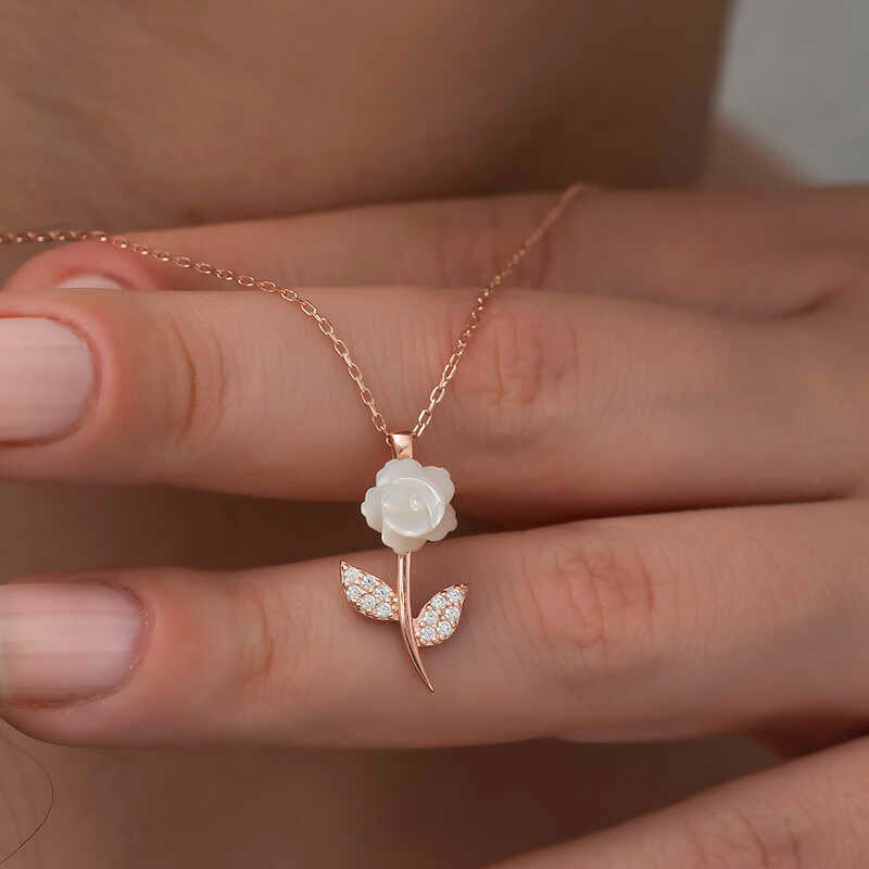 Gümüş Rose Beyaz Gül Kolye