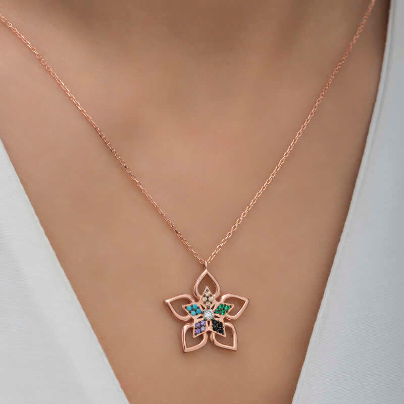 Gümüş Rose Renkli Taşlı Çiçek Kadın Kolye